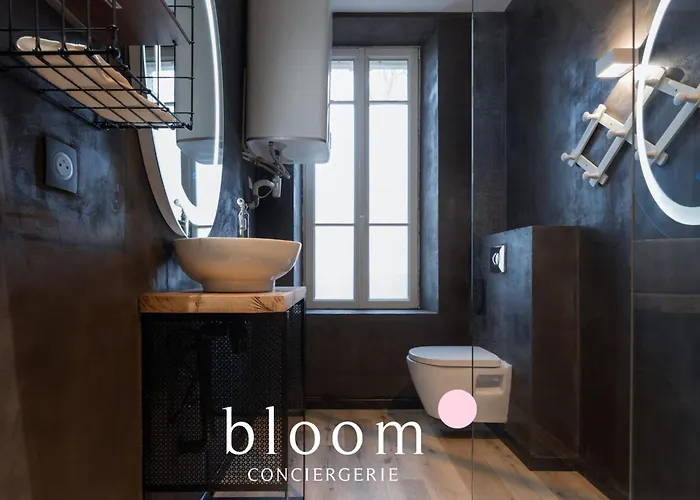 Le Somptueux De La Croix De Bourgogne * Νανσύ