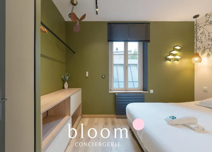 Le Somptueux De La Croix De Bourgogne Διαμέρισμα Νανσύ